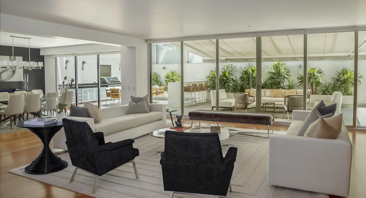 Apartamento de 4 quartos no Itaigara